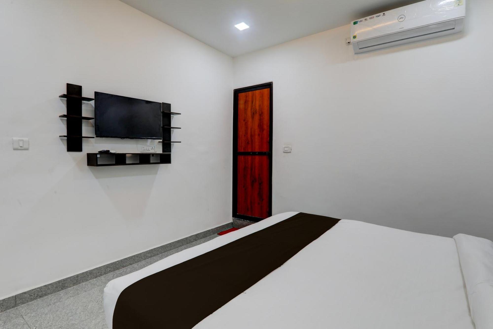 Super Hotel O Flagship Hotel Mk Palace Lucknow Exterior photo