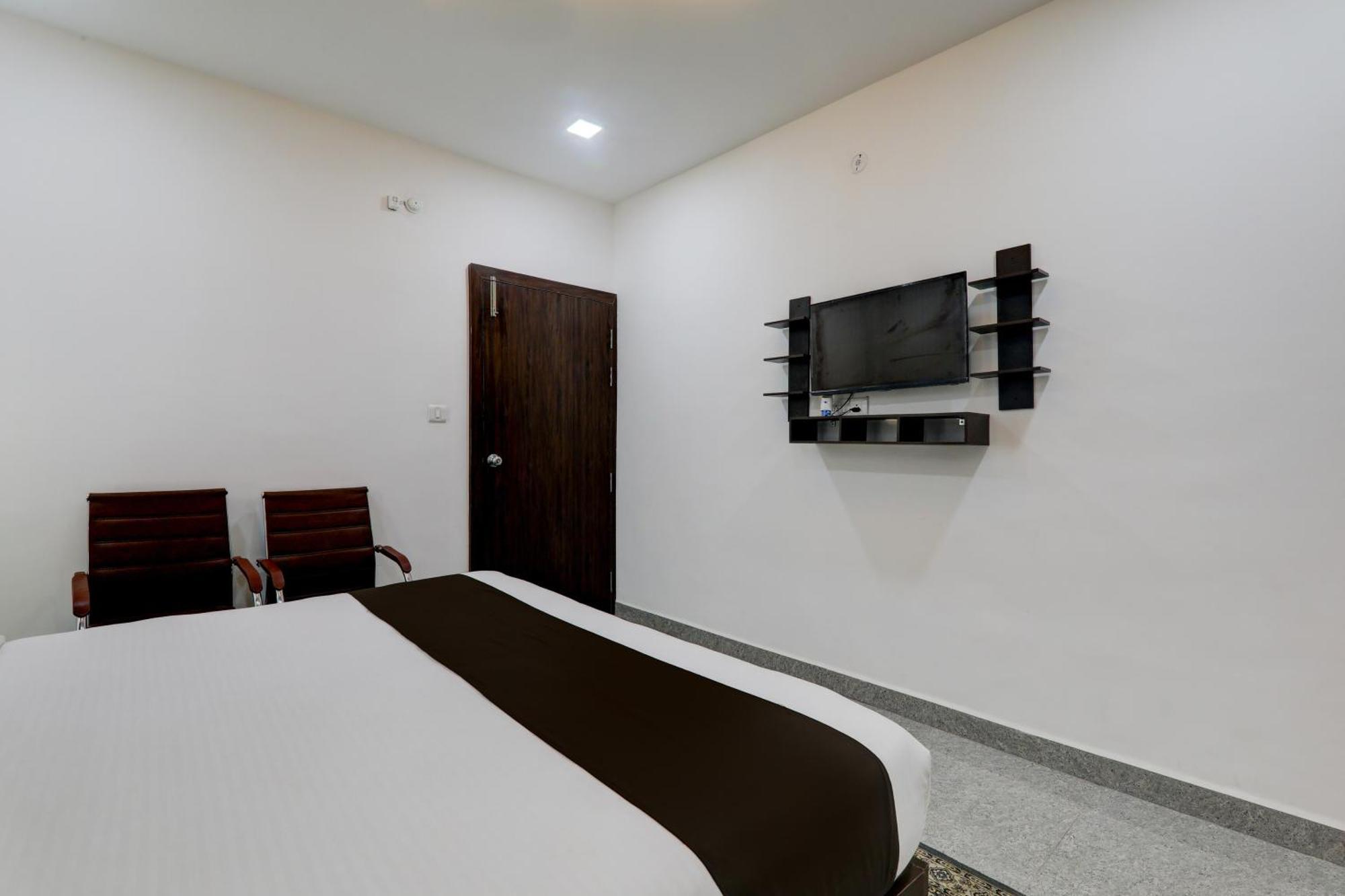 Super Hotel O Flagship Hotel Mk Palace Lucknow Exterior photo
