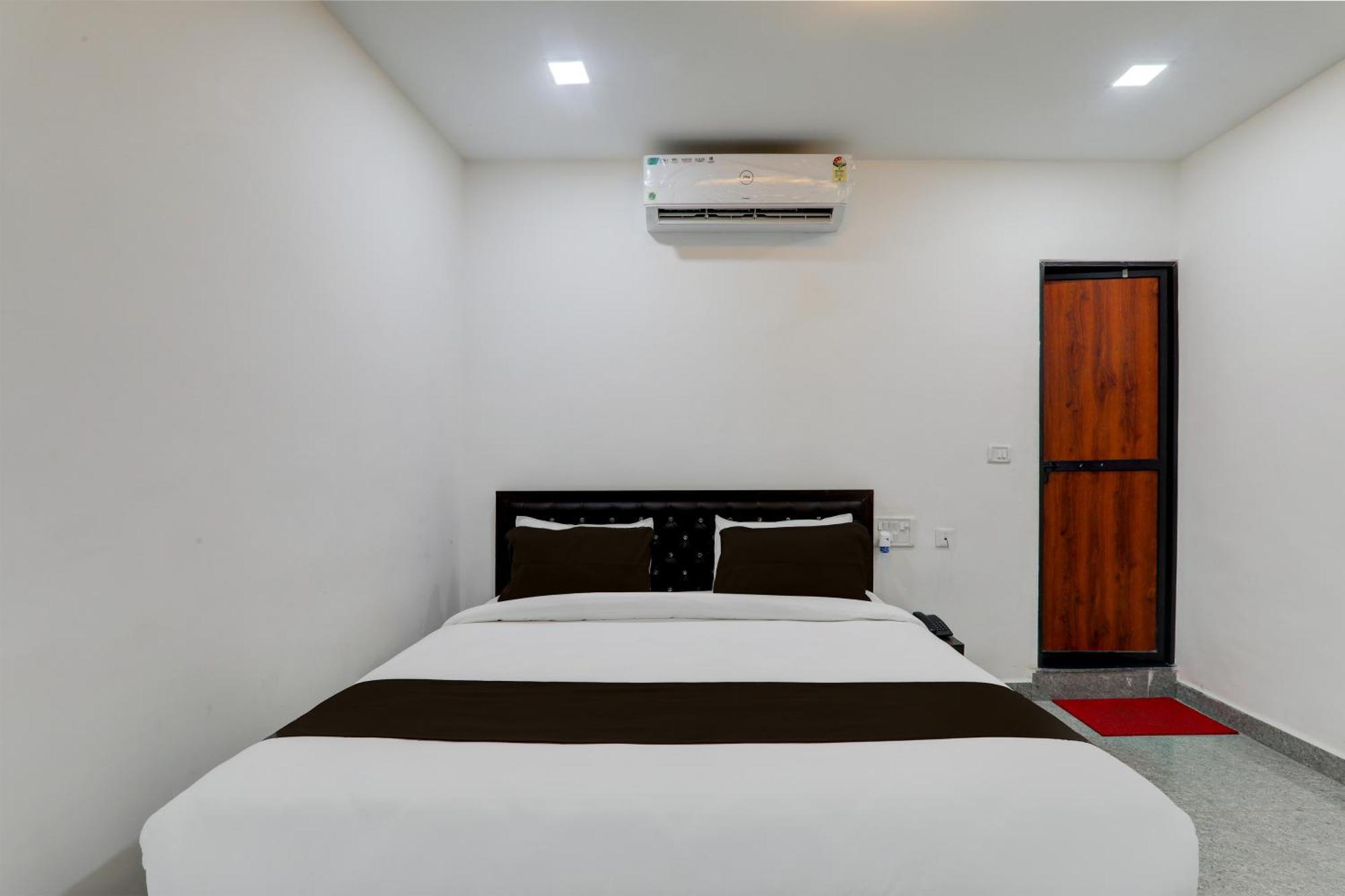 Super Hotel O Flagship Hotel Mk Palace Lucknow Exterior photo