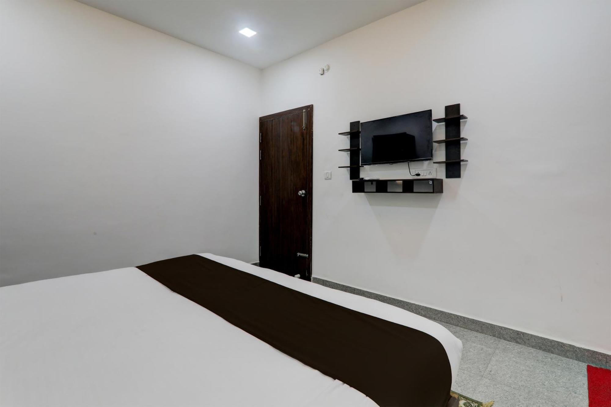 Super Hotel O Flagship Hotel Mk Palace Lucknow Exterior photo
